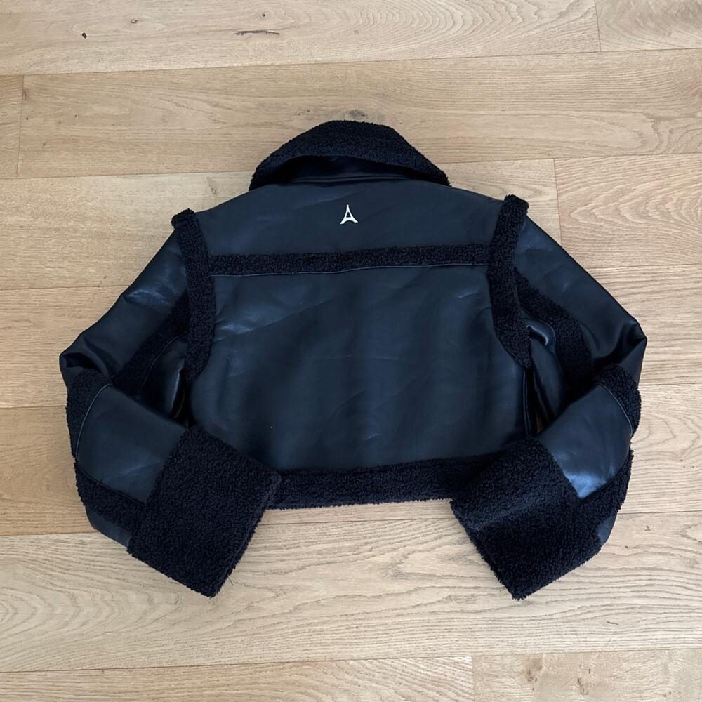Maniere De Voir Jacket Faux Leather Plush Trim Detachable Sleeves Size US4 Black - Picture 7 of 8